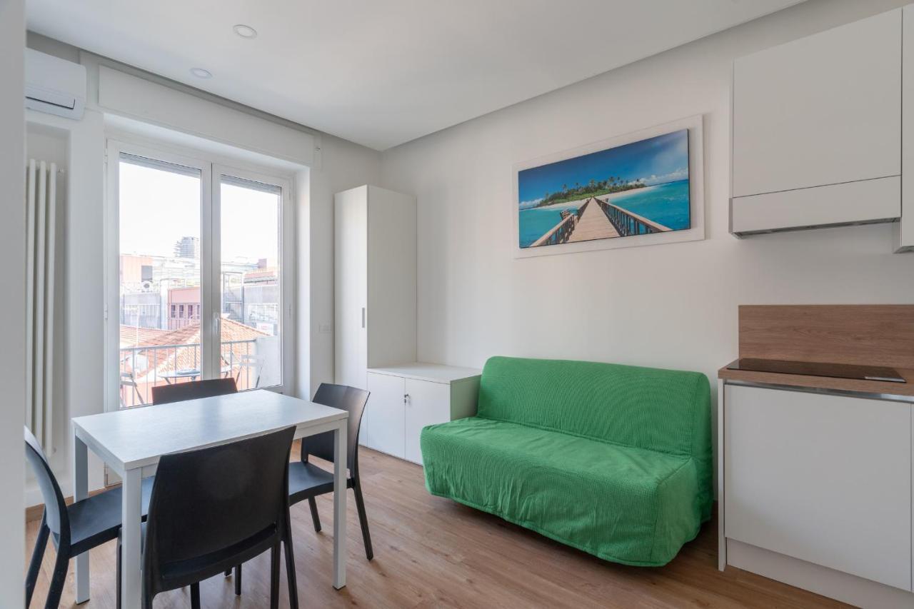 Cimiano Suite 21, New Apartment Milán Exteriér fotografie